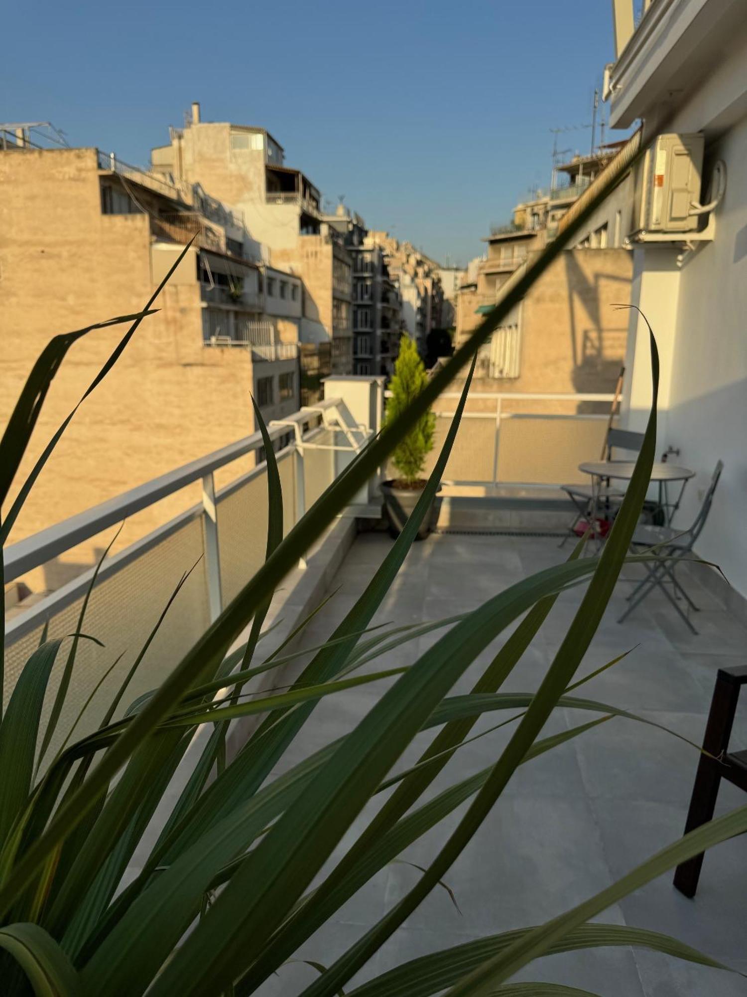 Appartement Ikarus à Athènes Extérieur photo